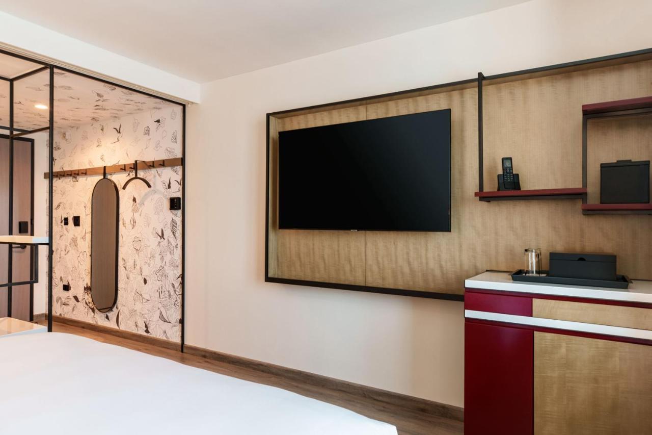 Renaissance New York Flushing Hotel At Tangram Ngoại thất bức ảnh