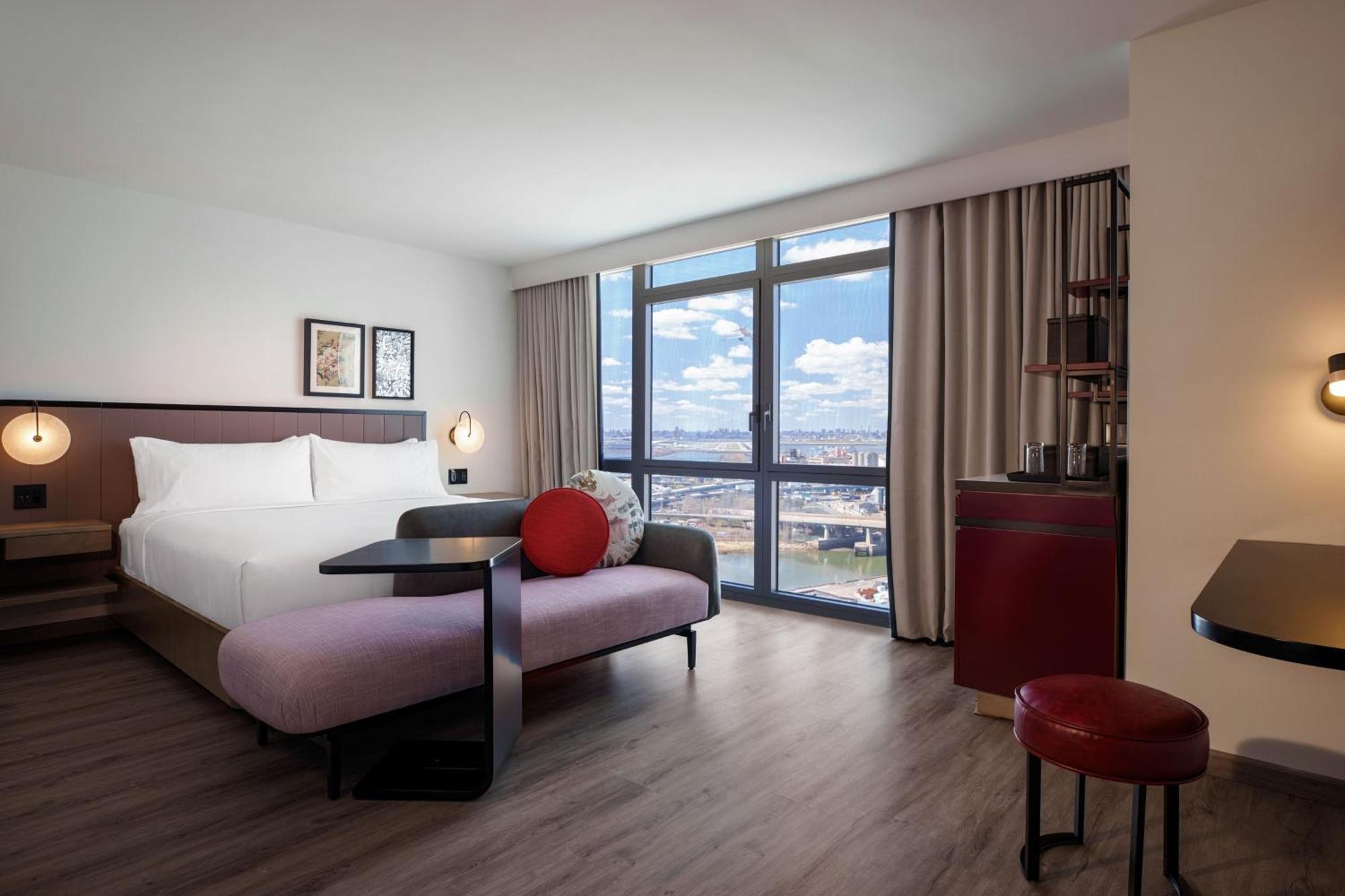 Renaissance New York Flushing Hotel At Tangram Ngoại thất bức ảnh